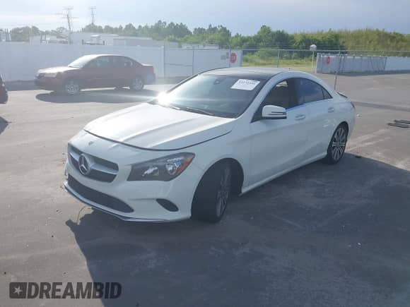 2018 Mercedes-Benz CLA 250 с VIN WDDSJ4EB8JN550631, выставлен на аукционе IAAI как лот 43272351 с пробегом 81 455 миль миль и . История ставок и продаж доступна на DreamBid. Изображение 2.