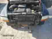 2002 Dodge Dakota Sport с VIN 1B7GG32N52S509111, выставлен на аукционе Copart как лот 83891414 с пробегом 253 430 миль миль и Списание • Salvage title. История ставок и продаж доступна на DreamBid. Изображение 12.