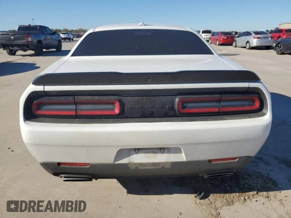 2021 Dodge Challenger R/T с VIN 2C3CDZBT0MH508097, выставлен на аукционе Copart как лот 80753894 с пробегом 77 030 миль миль и Чистый • Clean title. История ставок и продаж доступна на DreamBid. Изображение 6.
