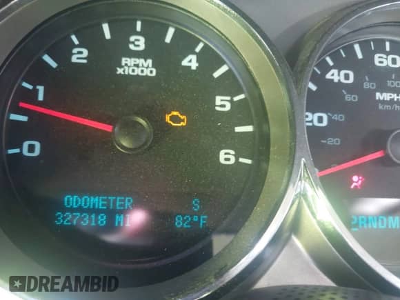 2011 GMC Sierra 1500 SLE z VIN 3GTU2VE28BG259711, wystawiony jako IAAI lot #43561006 z przebiegiem 327 318 mil mil oraz . Historia ofert i sprzedaży dostępna na DreamBid. Obrazek 7.