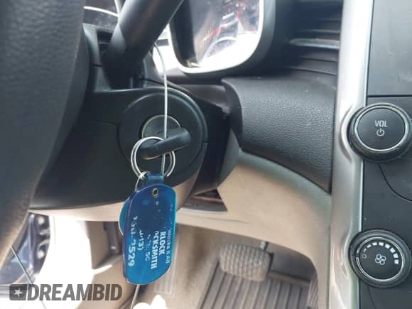 2015 Chevrolet Malibu LS z VIN 1G11A5SL0FF250388, wystawiony jako IAAI lot #43175458 z przebiegiem Nie podano mil oraz . Historia ofert i sprzedaży dostępna na DreamBid. Obrazek 11.