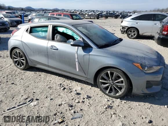 2019 Hyundai Veloster Premium z VIN KMHTG6AF9KU010788, wystawiony jako Copart lot #47687415 z przebiegiem 68 761 mil mil oraz Szkoda całkowita • Salvage title. Historia ofert i sprzedaży dostępna na DreamBid. Obrazek 4.