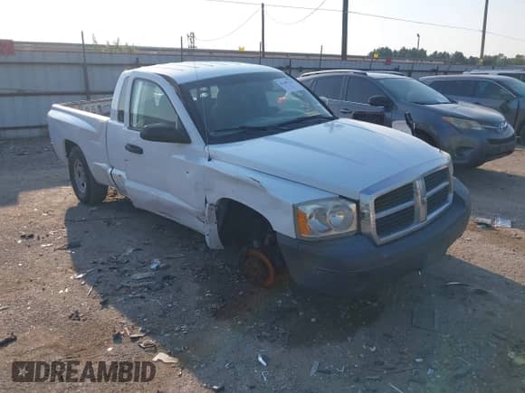 2007 Dodge Dakota ST with VIN 1D7HE22K87S151154, listed as a IAAI auction lot 43205134 with 533,752 mi miles and . Bid and sale history available at DreamBid. Image 1.