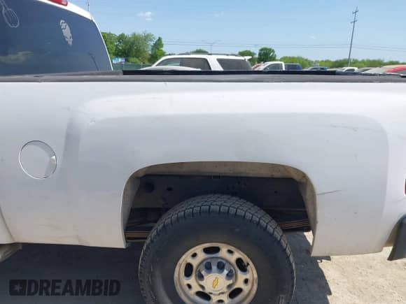 2007 Chevrolet Silverado 2500HD 1LT с VIN 1GCHK23K57F540988, выставлен на аукционе IAAI как лот 42028734 с пробегом 272 036 миль миль и . История ставок и продаж доступна на DreamBid. Изображение 6.