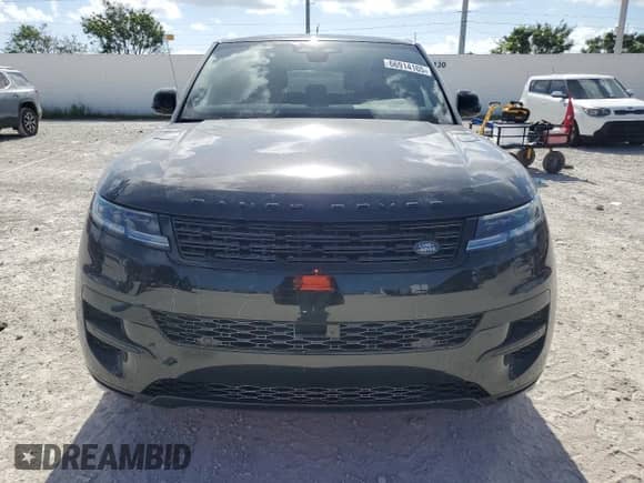 2025 Land Rover Range Rover Sport SE with VIN SAL1P9EU5SA432945, listed as a Copart auction lot 66914165 with 6,086 mi miles and Salvage title. Bid and sale history available at DreamBid. Image 5.
