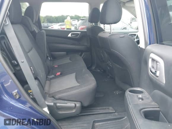 2019 Nissan Pathfinder SV with VIN 5N1DR2MM9KC640107, listed as a IAAI auction lot 42387750 with 95,706 mi miles and . Bid and sale history available at DreamBid. Image 8.