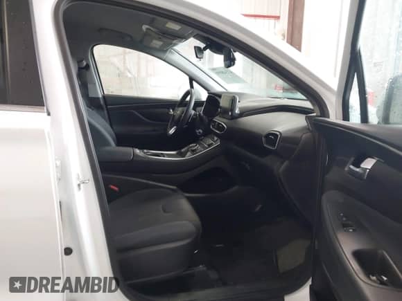 2021 Hyundai Santa Fe SE with VIN 5NMS1DAJ2MH352913, listed as a IAAI auction lot 43548098 with 93,758 mi miles and . Bid and sale history available at DreamBid. Image 5.