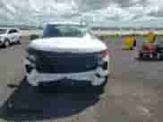 2024 Chevrolet Silverado 1500 Custom z VIN 3GCPABEK5RG129491, wystawiony jako Copart lot #80684855 z przebiegiem Nie podano mil oraz Szkoda całkowita • Salvage title. Historia ofert i sprzedaży dostępna na DreamBid. Obrazek 14.