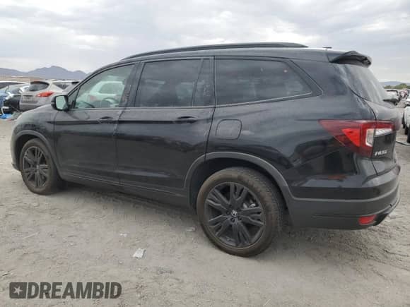 2021 Honda Pilot Black Edition with VIN 5FNYF6H79MB072974, listed as a Copart auction lot 70589305 with 63,688 mi miles and Salvage title. Bid and sale history available at DreamBid. Image 2.