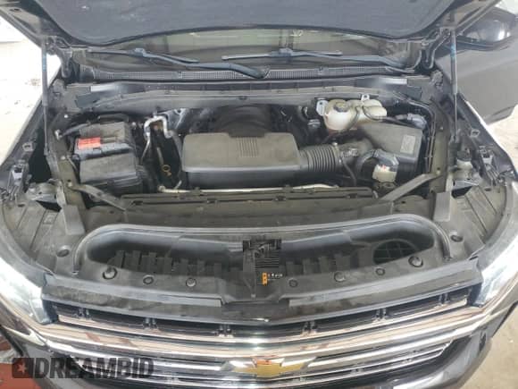 2021 Chevrolet Suburban LT with VIN 1GNSKCKD9MR172704, listed as a Copart auction lot 59959105 with 101,333 mi miles and Salvage title. Bid and sale history available at DreamBid. Image 12.