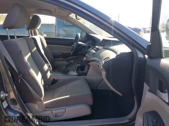 2011 Honda Accord LX с VIN 1HGCP2F37BA136999, выставлен на аукционе IAAI как лот 43495421 с пробегом 158 534 миль миль и . История ставок и продаж доступна на DreamBid. Изображение 5.