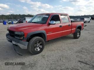 2001 Chevrolet Silverado 2500HD LS с VIN 1GCHC23G81F143887, выставлен на аукционе Copart как лот 44141725 с пробегом 214 850 миль миль и Списание • Salvage title. История ставок и продаж доступна на DreamBid. Изображение 1.