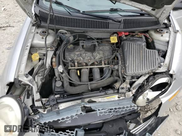 2005 Dodge Neon SXT z VIN 1B3ES56C35D253488, wystawiony jako Copart lot #60927184 z przebiegiem 112 340 mil mil oraz Szkoda całkowita • Salvage title. Historia ofert i sprzedaży dostępna na DreamBid. Obrazek 13.