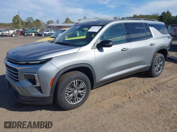 2024 Chevrolet Traverse AWD LT с VIN 1GNEVGKS2RJ158739, выставлен на аукционе IAAI как лот 43333360 с пробегом 16 550 миль миль и . История ставок и продаж доступна на DreamBid. Изображение 2.