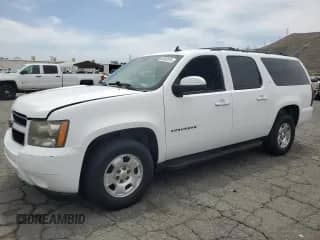 2010 Chevrolet Suburban LT z VIN 1GNUCJE02AR229968, wystawiony jako Copart lot #56762975 z przebiegiem 305 863 mil mil oraz Szkoda całkowita • Salvage title. Historia ofert i sprzedaży dostępna na DreamBid. Obrazek 1.
