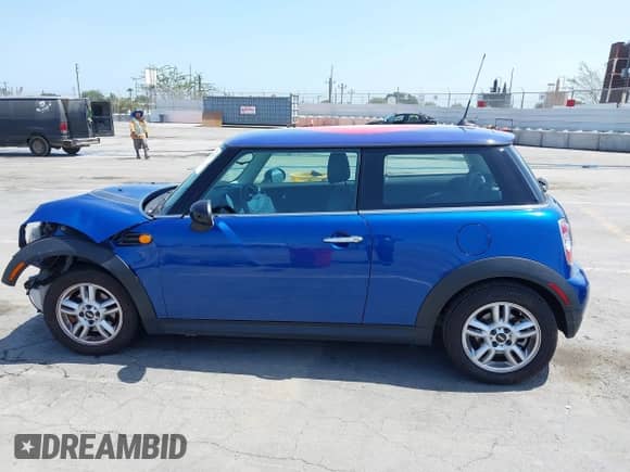 2012 MINI Hardtop with VIN WMWSU3C55CT263283, listed as a IAAI auction lot 42538787 with 55,312 mi miles and . Bid and sale history available at DreamBid. Image 13.