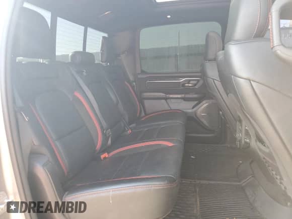 2022 Ram 1500 TRX с VIN 1C6SRFU98NN289429, выставлен на аукционе Copart как лот 71150095 с пробегом 30 411 миль миль и Списание • Salvage title. История ставок и продаж доступна на DreamBid. Изображение 10.