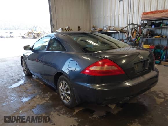 2003 Honda Accord EX z VIN 1HGCM82633A005761, wystawiony jako IAAI lot #42403812 z przebiegiem 234 093 mil mil oraz . Historia ofert i sprzedaży dostępna na DreamBid. Obrazek 3.