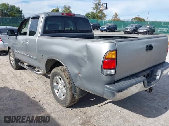 2003 Toyota Tundra SR5 with VIN 5TBBT44143S336626, listed as a IAAI auction lot 43482106 with 216,060 mi miles and . Bid and sale history available at DreamBid. Image 3.