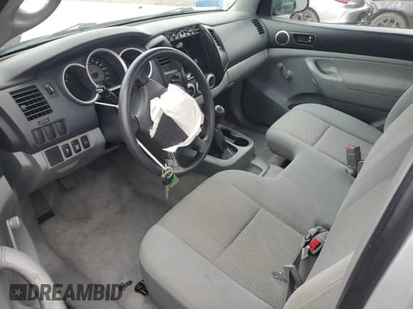 2010 Toyota Tacoma with VIN 5TEPX4EN8AZ675716, listed as a Copart auction lot 51425055 with 139,647 mi miles and Salvage title. Bid and sale history available at DreamBid. Image 8.