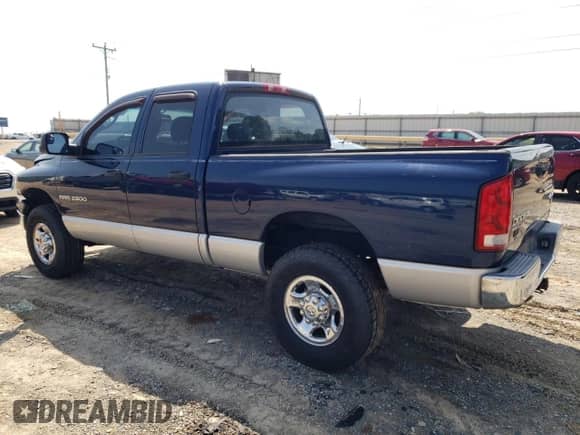 2005 Dodge 2500 SLT with VIN 3D7KS28D85G827792, listed as a Copart auction lot 66880275 with 138,672 mi miles and Salvage title. Bid and sale history available at DreamBid. Image 2.