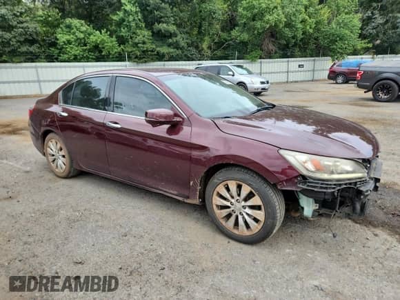 2015 Honda Accord Touring with VIN 1HGCR3F94FA009489, listed as a Copart auction lot 70738175 with Not provided miles and Salvage title. Bid and sale history available at DreamBid. Image 4.
