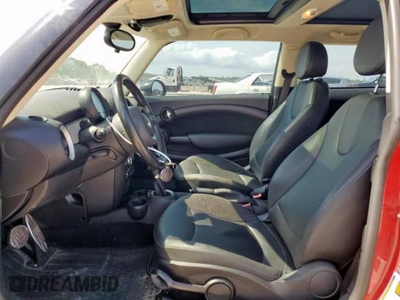 2013 MINI Hardtop with VIN WMWSU3C58DT545063, listed as a Copart auction lot 60708365 with 181,409 mi miles and Clean title. Bid and sale history available at DreamBid. Image 7.