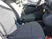 2017 Chevrolet City Express Cargo LS z VIN 3N63M0YN0HK692442, wystawiony jako IAAI lot #41612647 z przebiegiem 197 623 mil mil oraz . Historia ofert i sprzedaży dostępna na DreamBid. Obrazek 5.