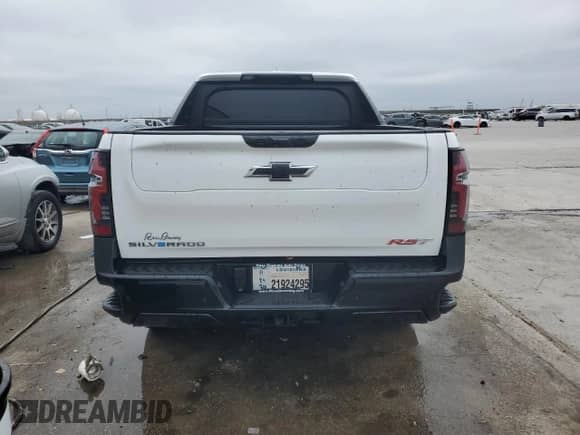 2024 CHEVROLET RST с VIN 1GC40ZEL3RU302266, выставлен на аукционе Copart как лот 85578714 с пробегом Не указан миль и Списание • Salvage title. История ставок и продаж доступна на DreamBid. Изображение 6.