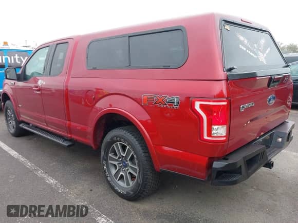 2015 Ford F-150 XLT z VIN 1FTFX1EG0FKE53937, wystawiony jako IAAI lot #43238741 z przebiegiem 93 048 mil mil oraz . Historia ofert i sprzedaży dostępna na DreamBid. Obrazek 3.