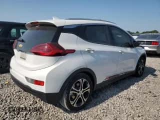2020 Chevrolet Bolt EV Premier z VIN 1G1FZ6S09L4141221, wystawiony jako Copart lot #64476453 z przebiegiem Nie podano mil oraz . Historia ofert i sprzedaży dostępna na DreamBid. Obrazek 3.