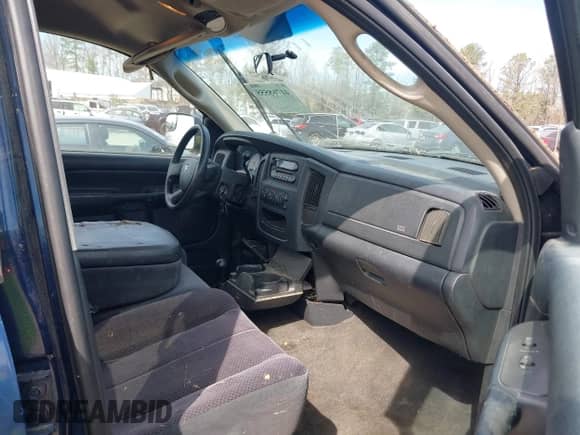 2005 Dodge 1500 SLT with VIN 1D7HU18N05J592925, listed as a IAAI auction lot 41768555 with 264,523 mi miles and . Bid and sale history available at DreamBid. Image 5.