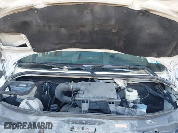 2008 Dodge Sprinter с VIN WD0PE745685285713, выставлен на аукционе IAAI как лот 42263341 с пробегом 287 964 миль миль и . История ставок и продаж доступна на DreamBid. Изображение 10.