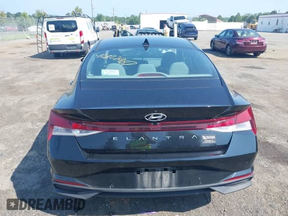 2021 Hyundai Elantra SEL с VIN KMHLM4AG4MU180551, выставлен на аукционе IAAI как лот 42822987 с пробегом 42 660 миль миль и . История ставок и продаж доступна на DreamBid. Изображение 17.