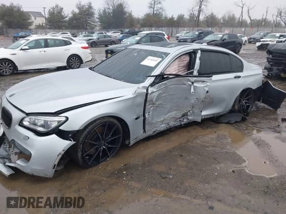 2014 BMW 7 Series ALPINA B7 xDrive with VIN WBAYF8C56ED653257, listed as a IAAI auction lot 41105402 with 81,462 mi miles and . Bid and sale history available at DreamBid. Image 2.