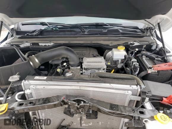 2024 Ram 1500 Rebel z VIN 1C6SRFLT1RN209438, wystawiony jako Copart lot #64185285 z przebiegiem 14 272 mil mil oraz Szkoda całkowita • Salvage title. Historia ofert i sprzedaży dostępna na DreamBid. Obrazek 11.