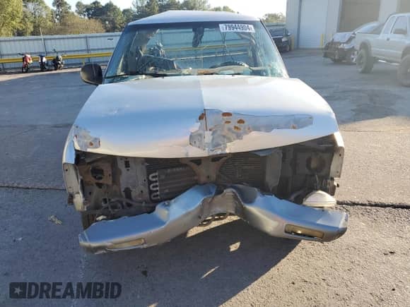 1995 Chevrolet S-10 с VIN 1GCCS14ZXS8133150, выставлен на аукционе Copart как лот 79944904 с пробегом 205 984 миль миль и Списание • Salvage title. История ставок и продаж доступна на DreamBid. Изображение 5.