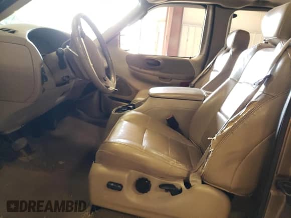 2003 Ford F-150 XL with VIN 1FTRX18L33NB70593, listed as a Copart auction lot 59683265 with 200,854 mi miles and Clean title. Bid and sale history available at DreamBid. Image 7.