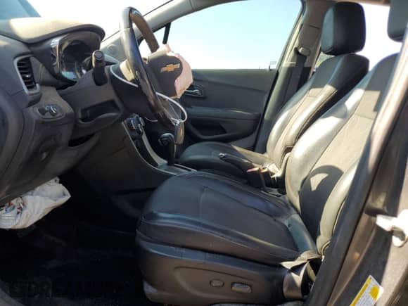 2019 Chevrolet Trax LT с VIN 3GNCJLSB6KL256876, выставлен на аукционе Copart как лот 69940725 с пробегом 91 260 миль миль и На запчасти • Non repairable. История ставок и продаж доступна на DreamBid. Изображение 7.