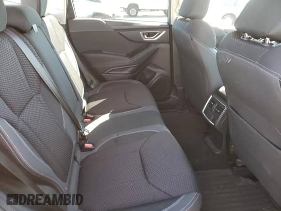 2022 Subaru Forester Premium z VIN JF2SKADC6NH408431, wystawiony jako Copart lot #84965125 z przebiegiem 27 108 mil mil oraz Szkoda całkowita • Salvage title. Historia ofert i sprzedaży dostępna na DreamBid. Obrazek 11.