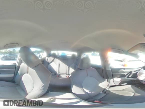 2020 Toyota Camry LE z VIN 4T1C11AK6LU941560, wystawiony jako Copart lot #68775385 z przebiegiem 149 469 mil mil oraz Szkoda całkowita • Salvage title. Historia ofert i sprzedaży dostępna na DreamBid. Obrazek 14.