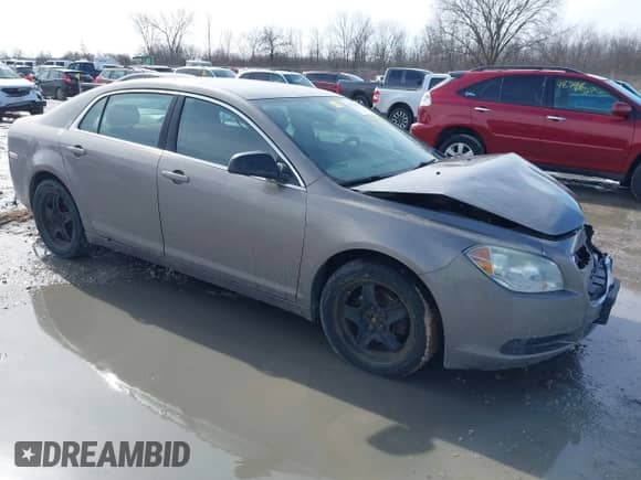 2010 Chevrolet Malibu с VIN 1G1ZA5EK6A4117810, выставлен на аукционе IAAI как лот 41755059 с пробегом 137 657 миль миль и . История ставок и продаж доступна на DreamBid. Изображение 1.