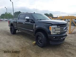 2019 Ford F-250 XL with VIN 1FT7W2BT3KED98410, listed as a IAAI auction lot 42166835 with 187,659 mi miles and . Bid and sale history available at DreamBid. Image 1.