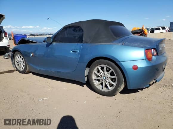 2003 BMW Z4 2.5i with VIN 4USBT33493LR62052, listed as a Copart auction lot 84414065 with 123,935 mi miles and Salvage title. Bid and sale history available at DreamBid. Image 2.