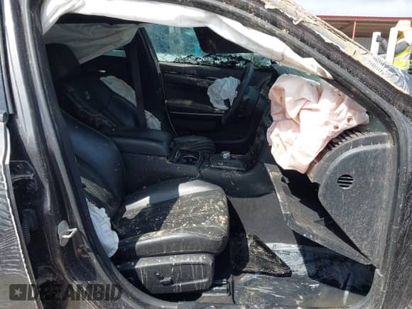 2023 Chrysler 300 S с VIN 2C3CCABG0PH633290, выставлен на аукционе IAAI как лот 42497825 с пробегом 35 457 миль миль и . История ставок и продаж доступна на DreamBid. Изображение 5.