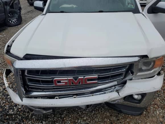 2015 GMC Sierra 1500 SLT z VIN 3GTU2VEC0FG334335, wystawiony jako Copart lot #82266885 z przebiegiem 193 978 mil mil oraz Szkoda całkowita • Salvage title. Historia ofert i sprzedaży dostępna na DreamBid. Obrazek 11.