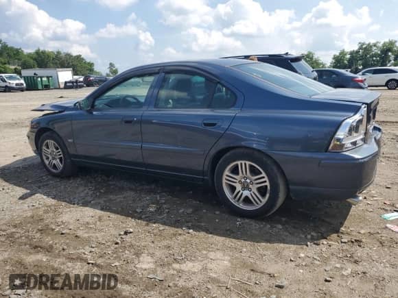 2005 Volvo S60 с VIN YV1RS592652473345, выставлен на аукционе Copart как лот 64978765 с пробегом 223 196 миль миль и Списание • Salvage title. История ставок и продаж доступна на DreamBid. Изображение 2.