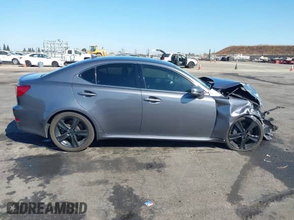 2012 Lexus IS 350 z VIN JTHBE5C2XC5030584, wystawiony jako IAAI lot #43282472 z przebiegiem Nie podano mil oraz . Historia ofert i sprzedaży dostępna na DreamBid. Obrazek 13.