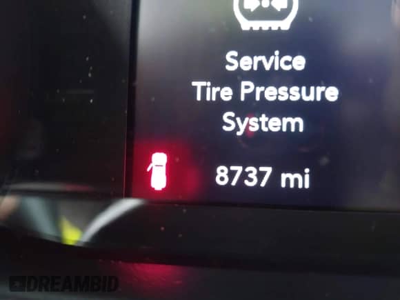 2022 Jeep Wrangler Sport S with VIN 1C4GJXAG0NW145642, listed as a IAAI auction lot 42112670 with 8,737 mi miles and . Bid and sale history available at DreamBid. Image 15.