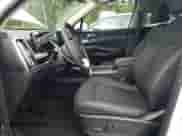 2025 Kia Sorento S z VIN 5XYRLDJC9SG377695, wystawiony jako Copart lot #71010335 z przebiegiem 15 mil mil oraz Szkoda całkowita • Salvage title. Historia ofert i sprzedaży dostępna na DreamBid. Obrazek 7.